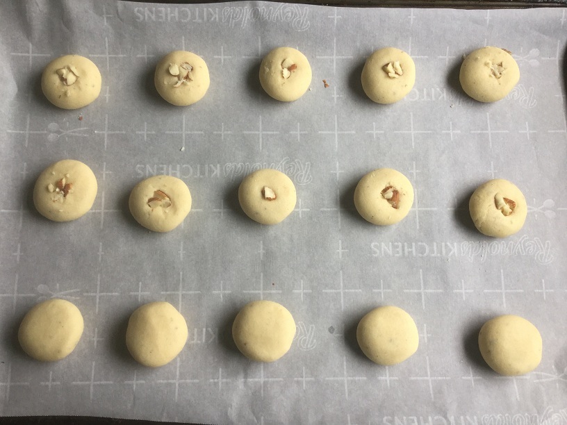 unbaked nankhatai.jpg