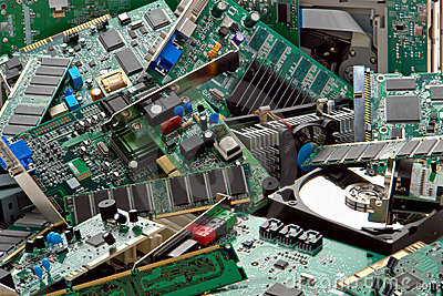 used-broken-computer-parts-discarded-trash-pile-12450829.jpg