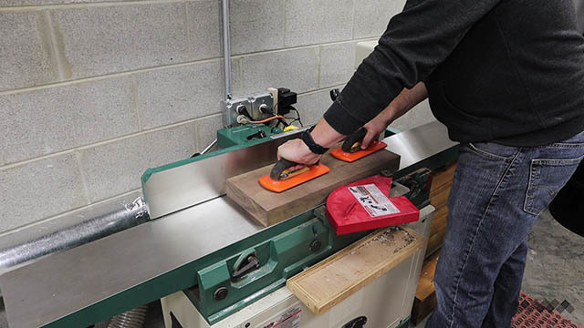 using the jointer.jpg