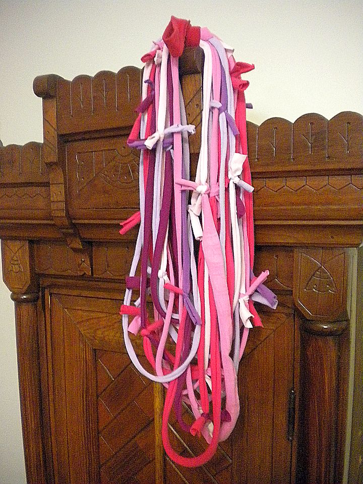 valentine color tie scarf.jpg