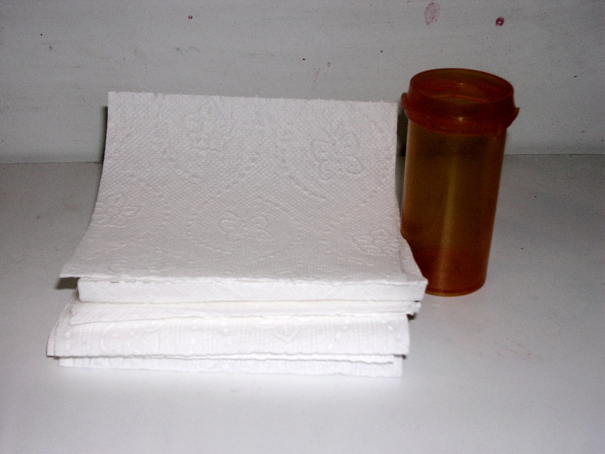 versatile pill container(11).jpg