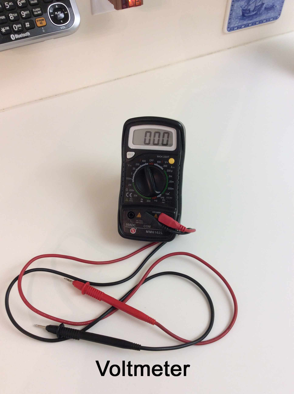 voltmeter captioned.jpg