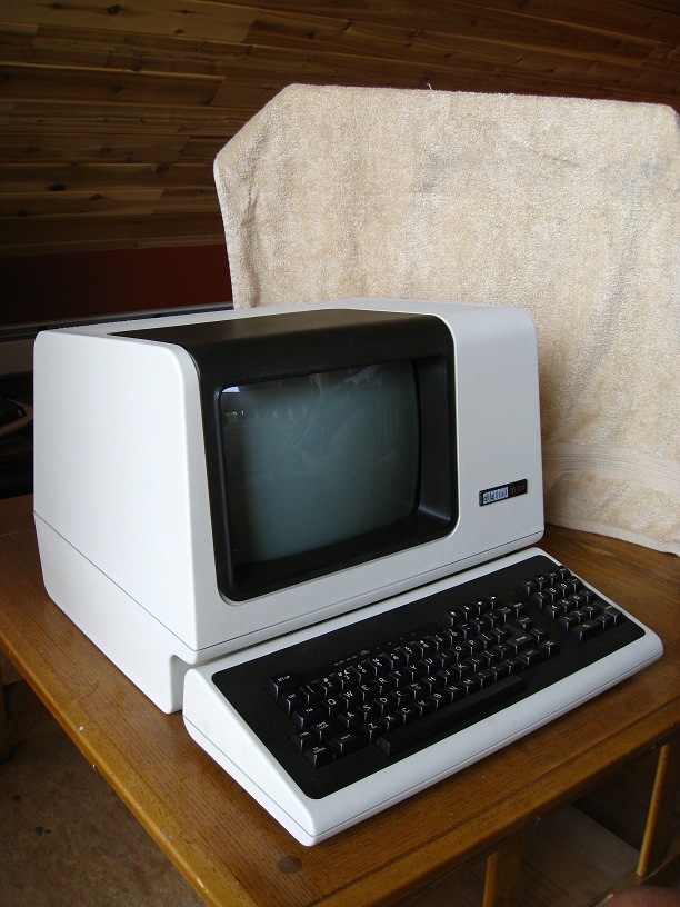 vt101 4.jpg