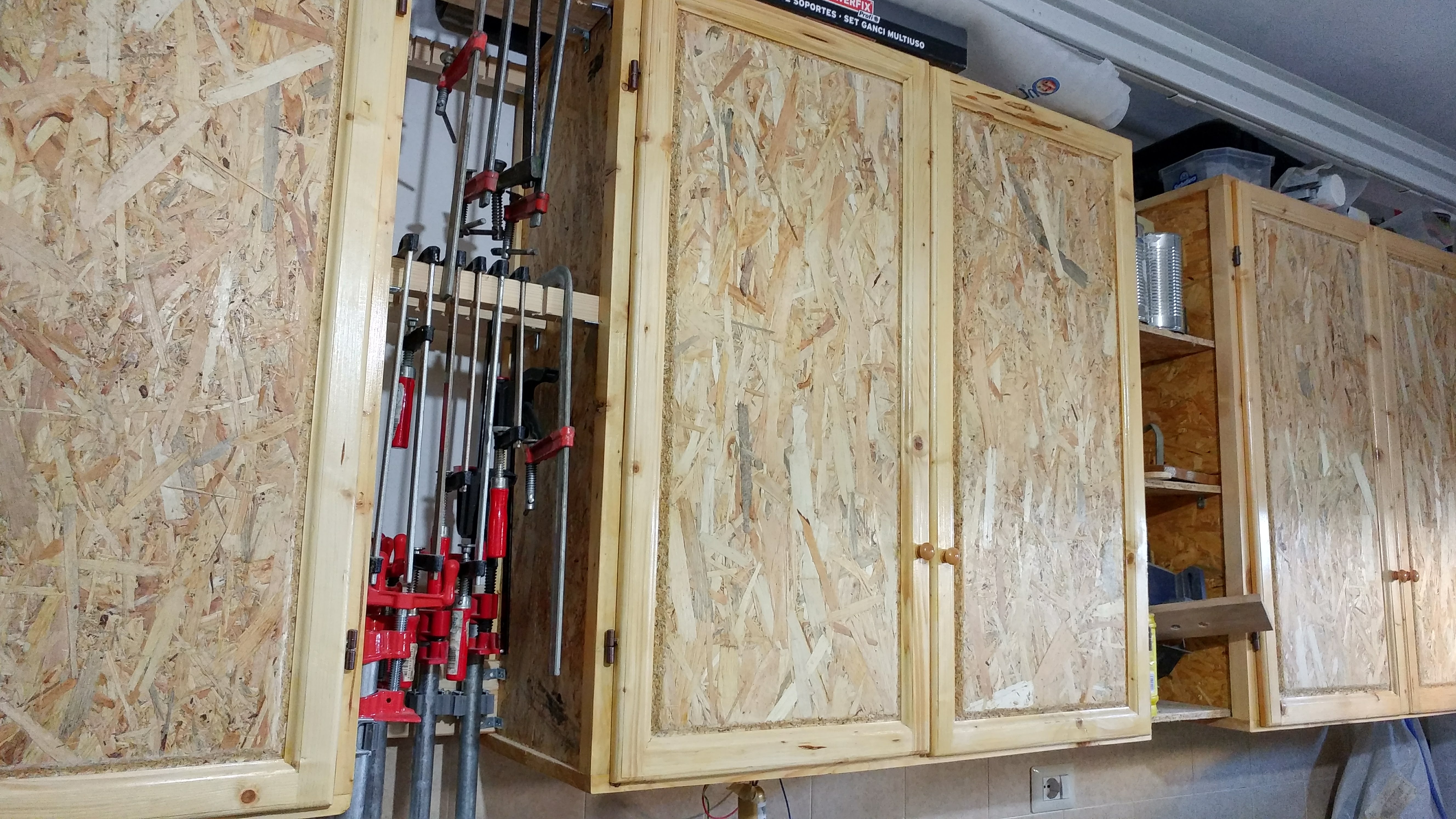 wallMountedCabinets.jpg