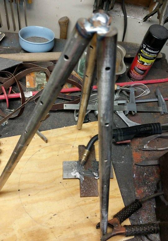 welded legs 1.jpg