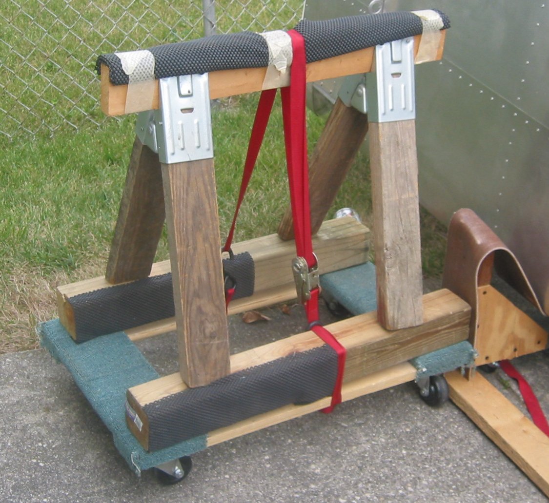 wheeled sawhorse.jpg