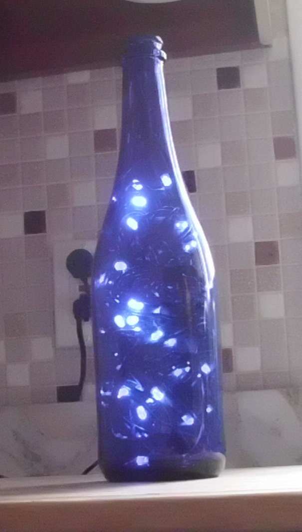 wine bottle lamp.jpg