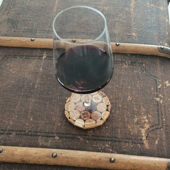 wine-cork-coaster-1.jpg