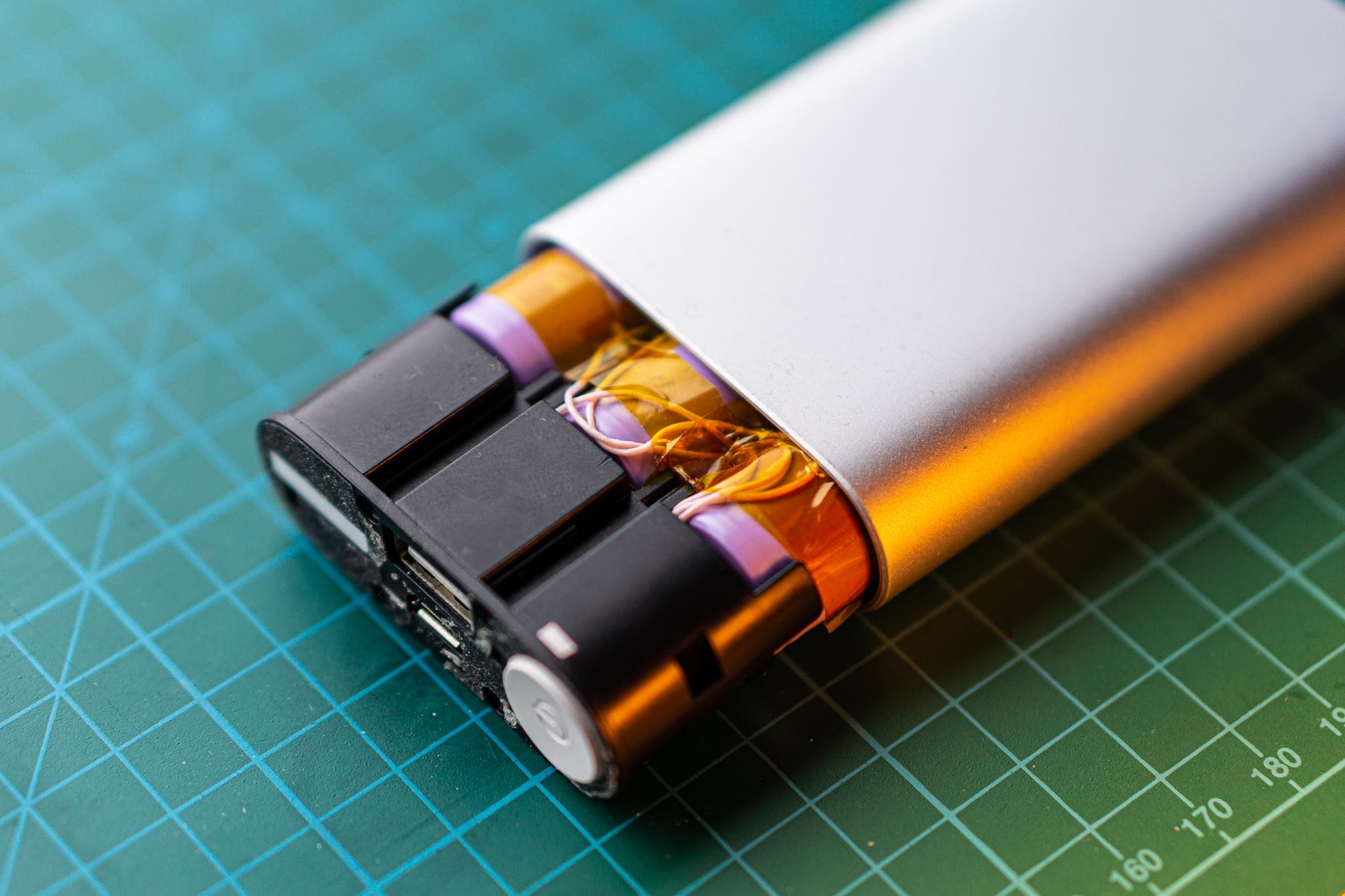 wire Hidden USB Flash Drive - Self Made Memory Storage Inside a Power Bank Barely Painted.jpg