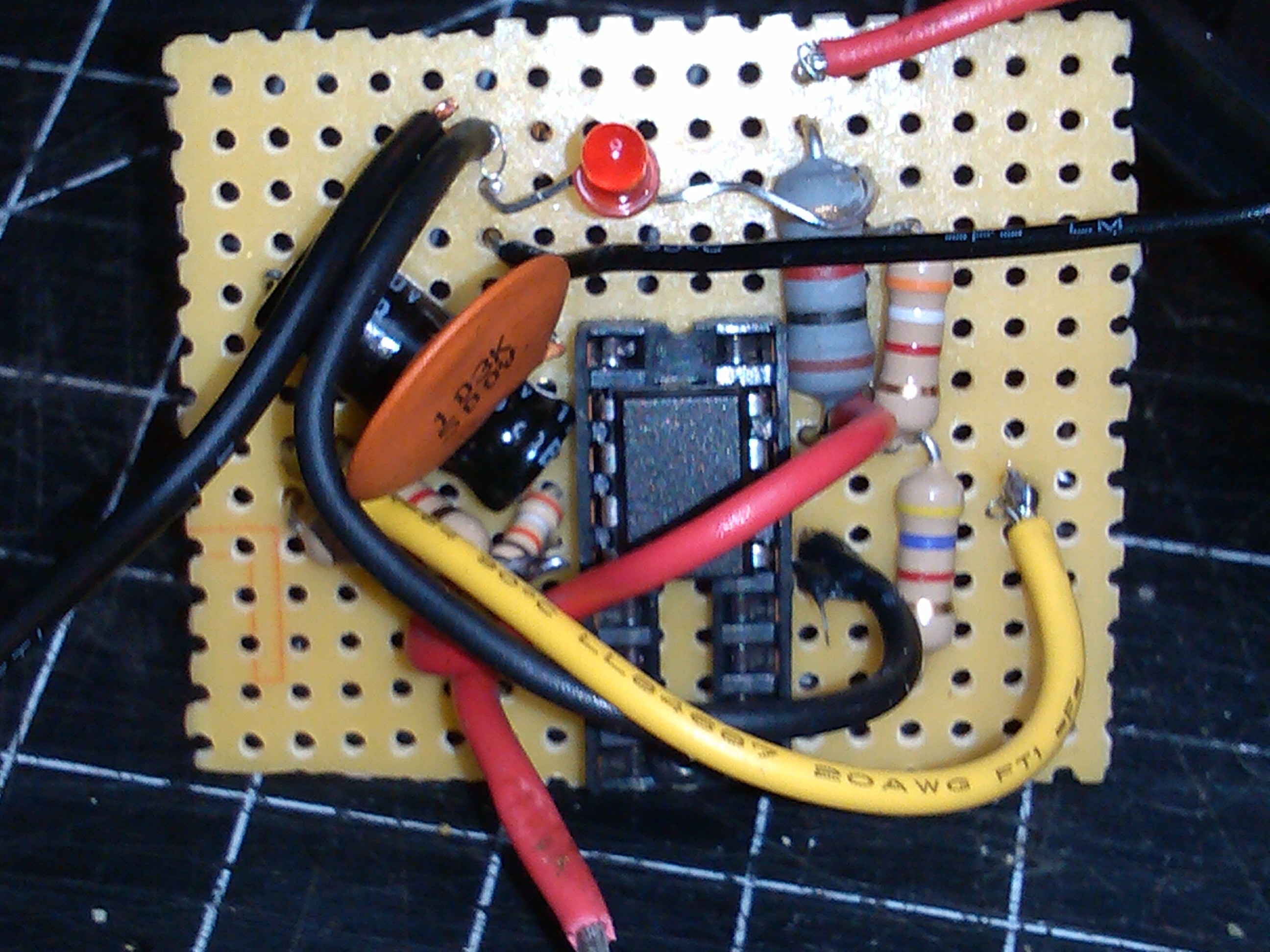 wires after components. before succesful o scope test before in box..jpg