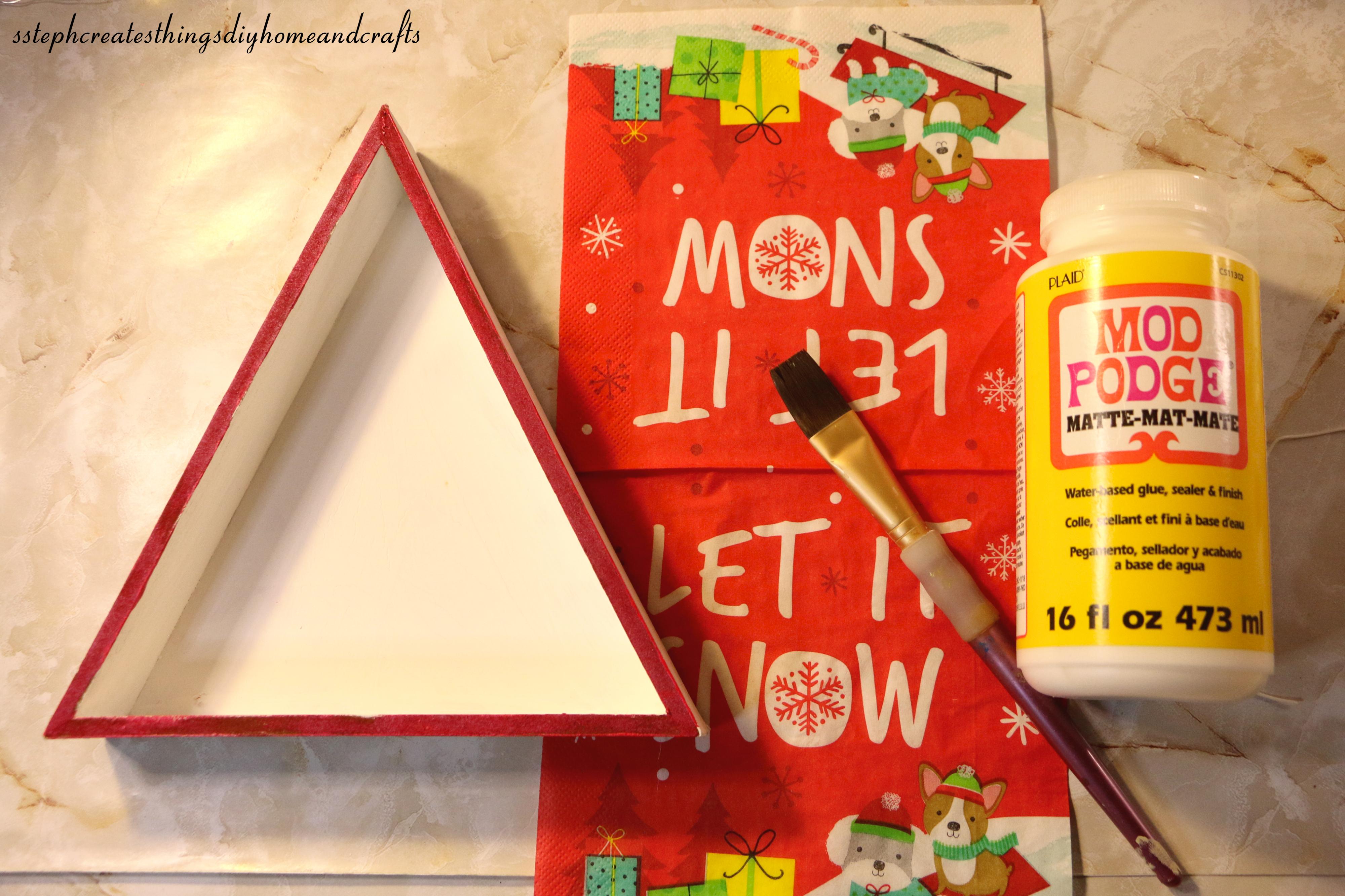 wooden triangle decor-decorative napkin-Mod Podge-Paintbrush.jpg