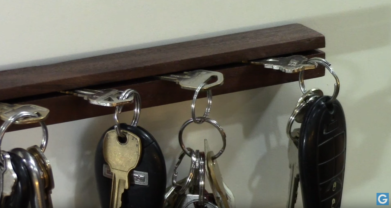 wooden-key-holder.png