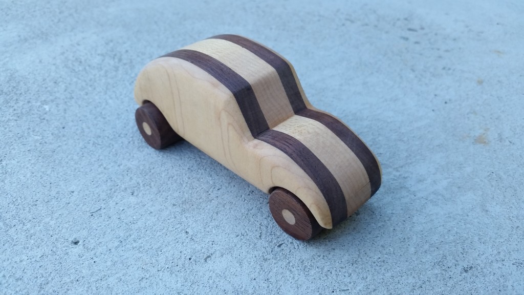 wooden-toy-car-portfolio-4-1024x576.jpg