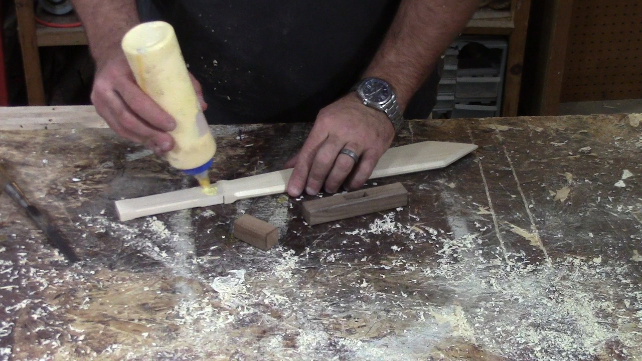 woodworking-how-to-make-a-wooden-sword (60).jpg