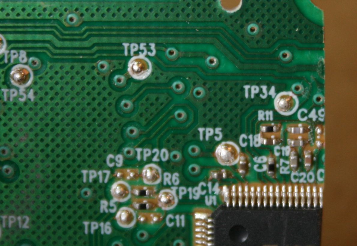 xbox-guide_extender-back_solder_detail-ZOOM2.jpg