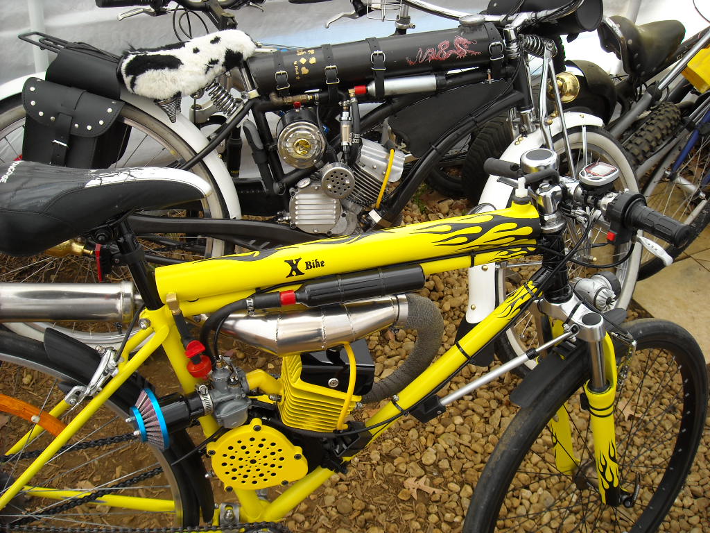 yellow bike 022.JPG