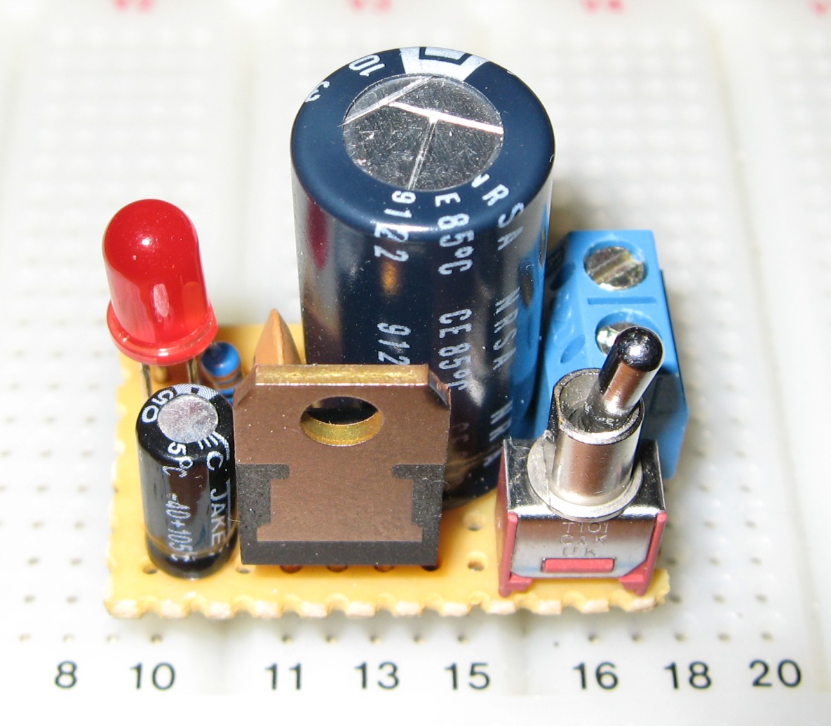 5V Breadboard Mini PSU