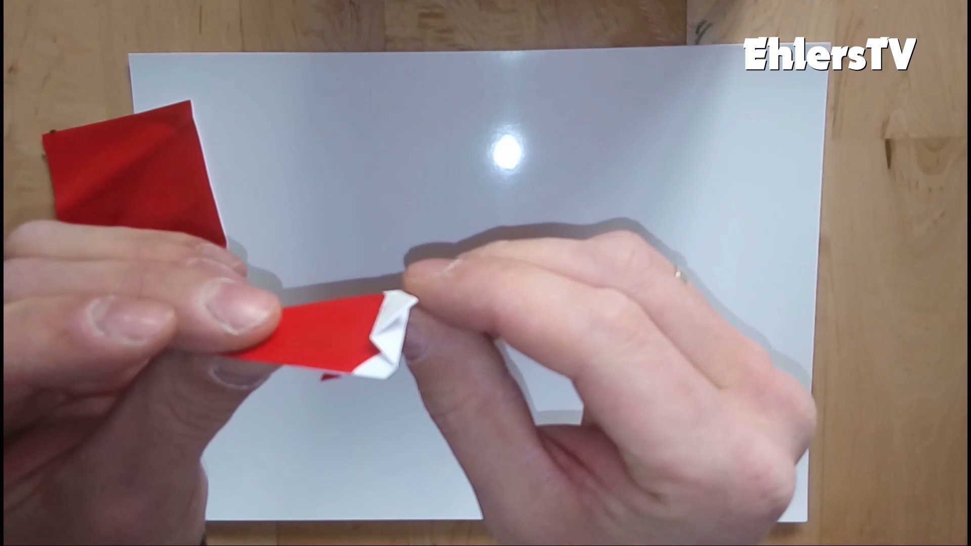 how to fold little santa claus paper origami nikolaus weihnachtsmann aus papier falten anleitung einfach klasse frohe weihnachten weihnachtsgr&uuml;&szlig;e merry christmas-008.jpg