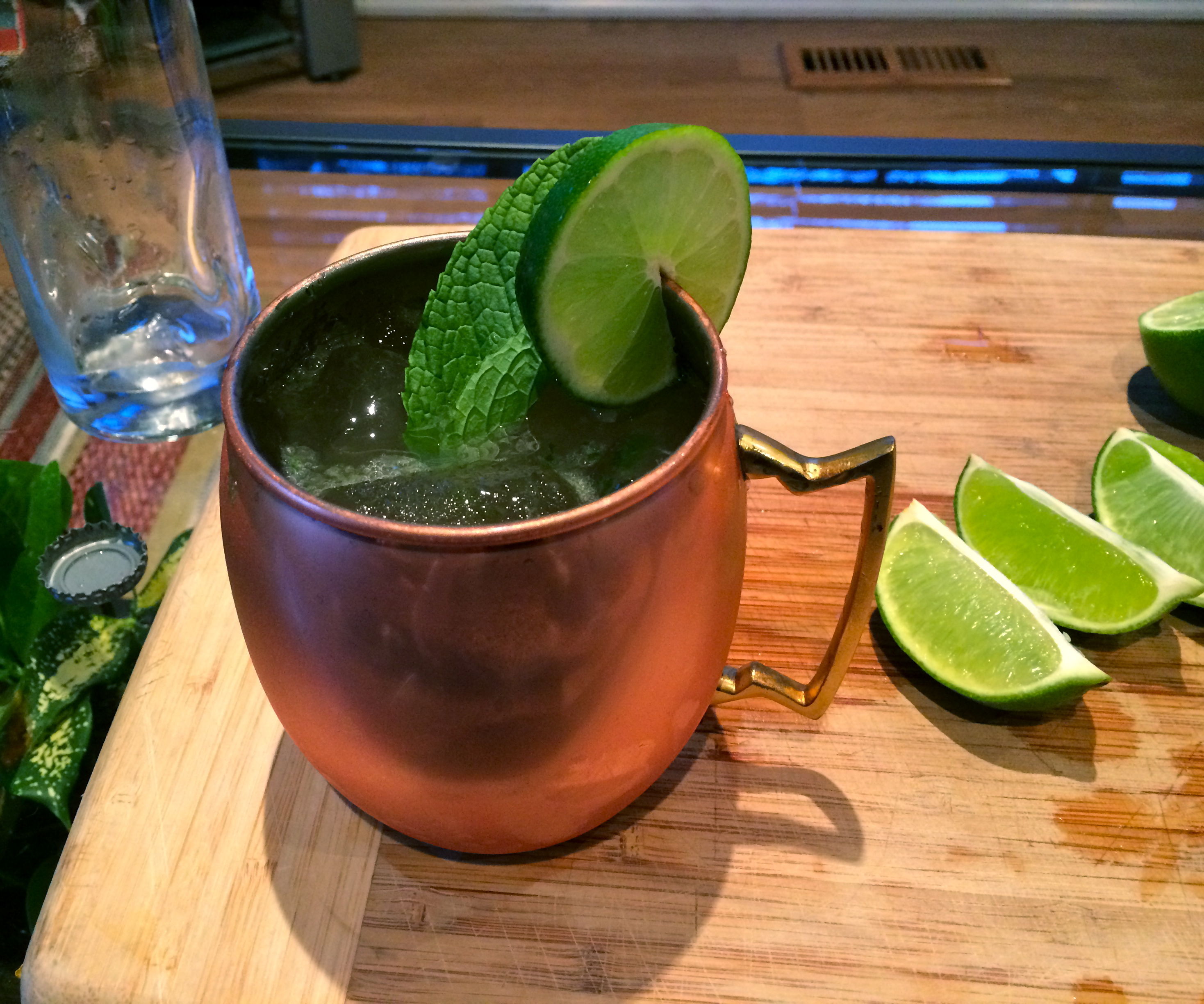 How to Make the Perfect Summer Cocktail: the Kentucky Mule