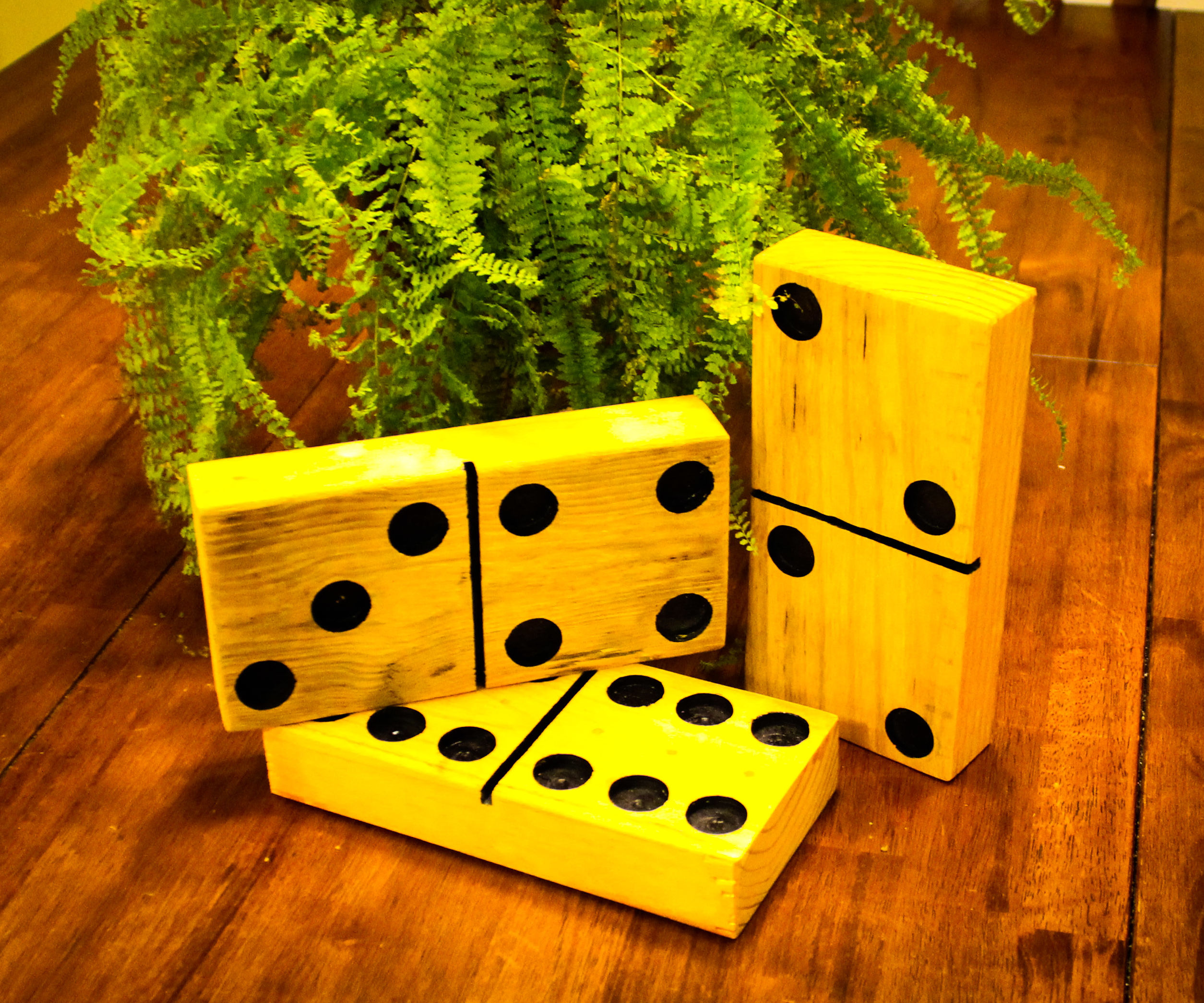 Large Dominoes From Pallets