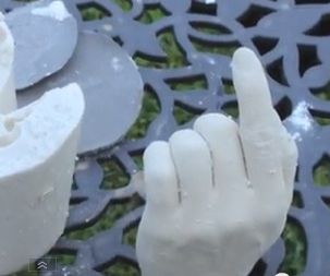 Mold and Cast a Hand With Alginate