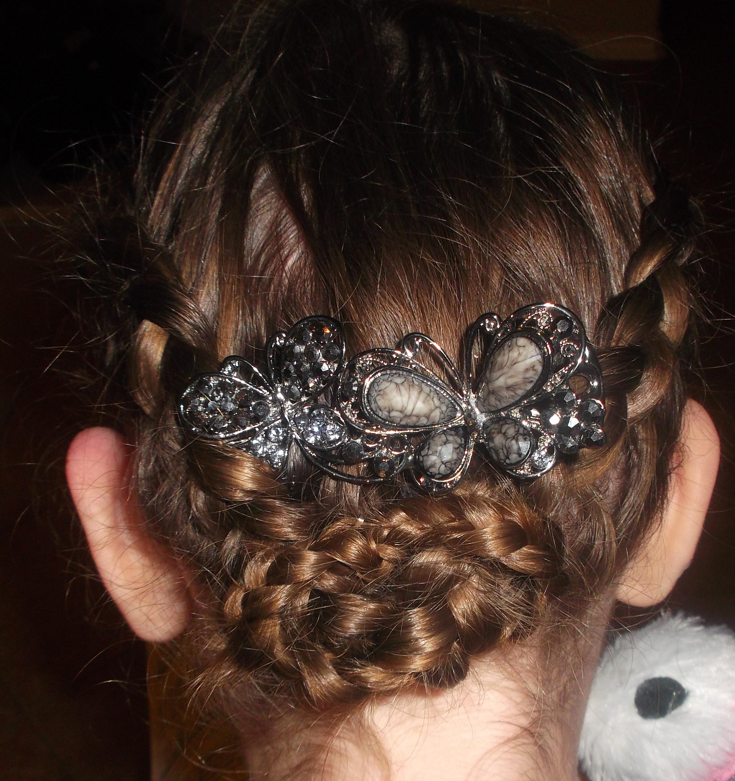 Super Easy Hunger Games Braided Bun