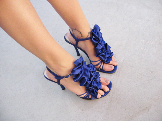 How to Make Removable Ruffles for Your Shoes