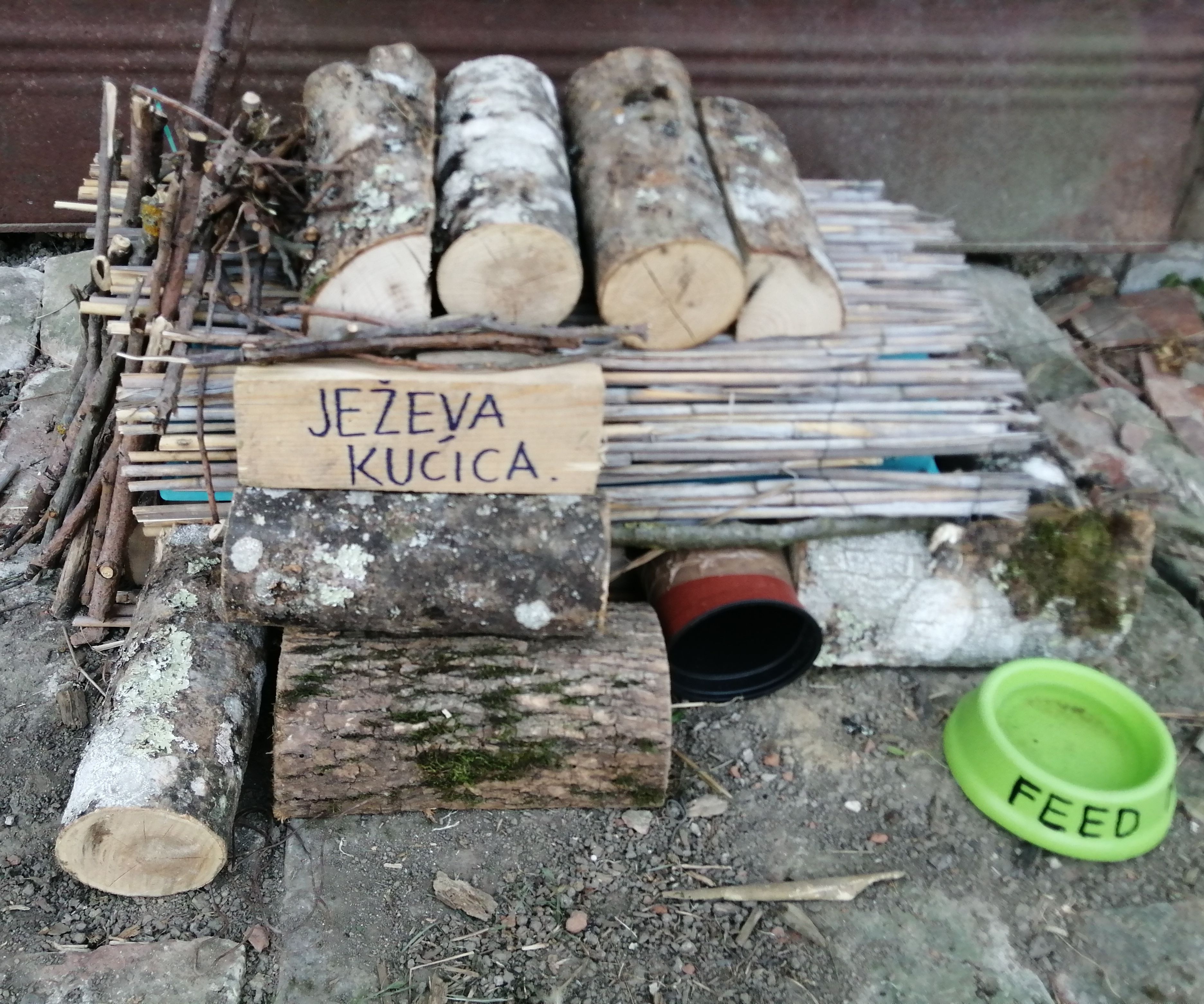 DIY Recycled Hedgehog House