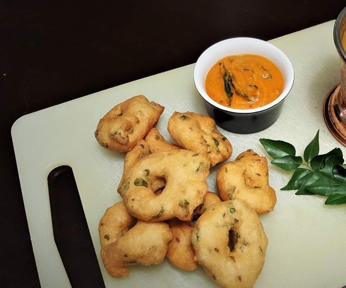 Copycat Medhu Vada With Sambhar Recipe of Udupi 