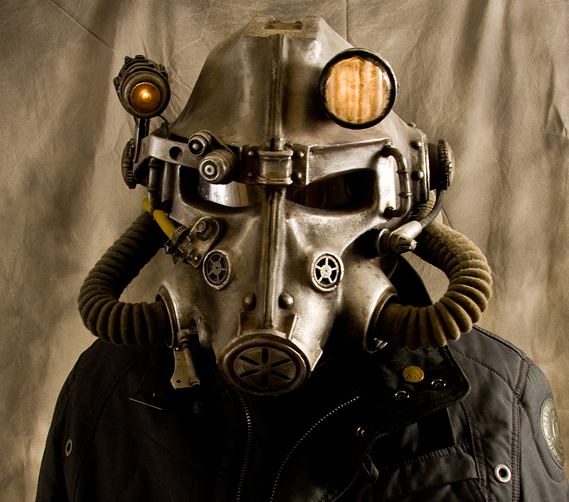 Fallout 3- Brotherhood of Steel Helmet