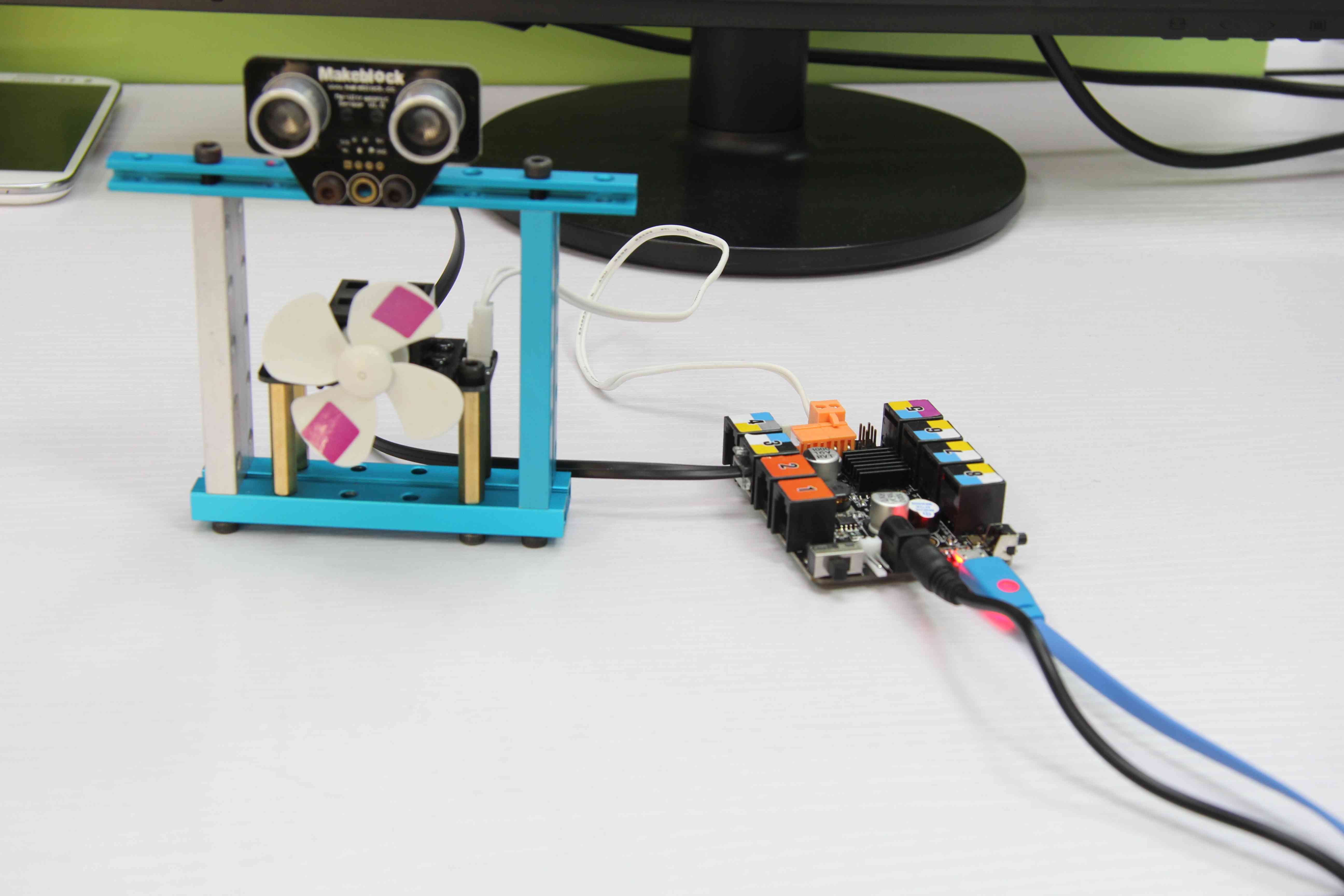 How to Make a Magic Fan by Using Scratch and Arduino.