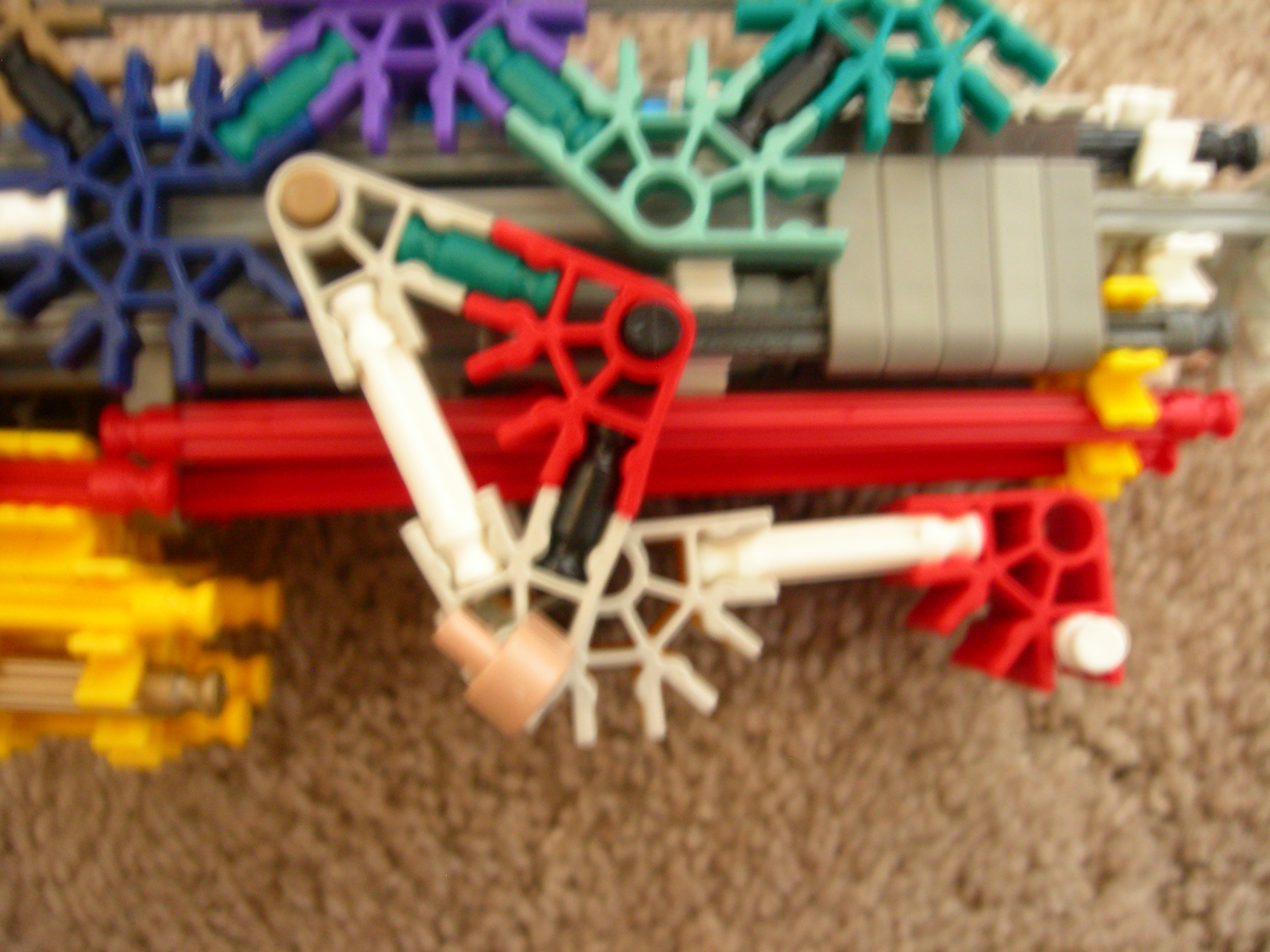 C:\Documents and Settings\Dave\My Documents\My Pictures\K'nex Gnasher Shotgun\K'nex Gnasher Shotgun 053.jpg