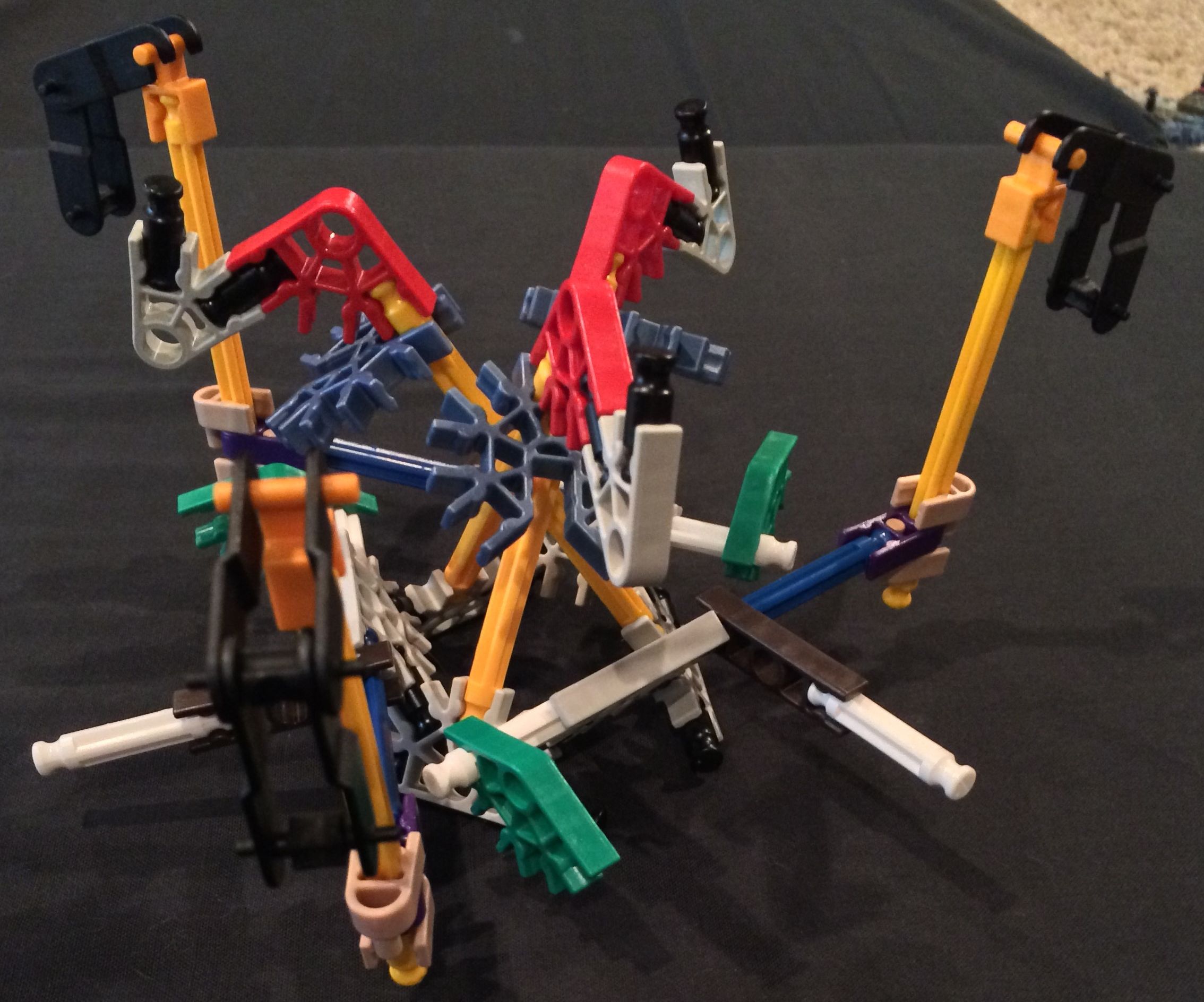 K'nex Alien Ship (Foldable)