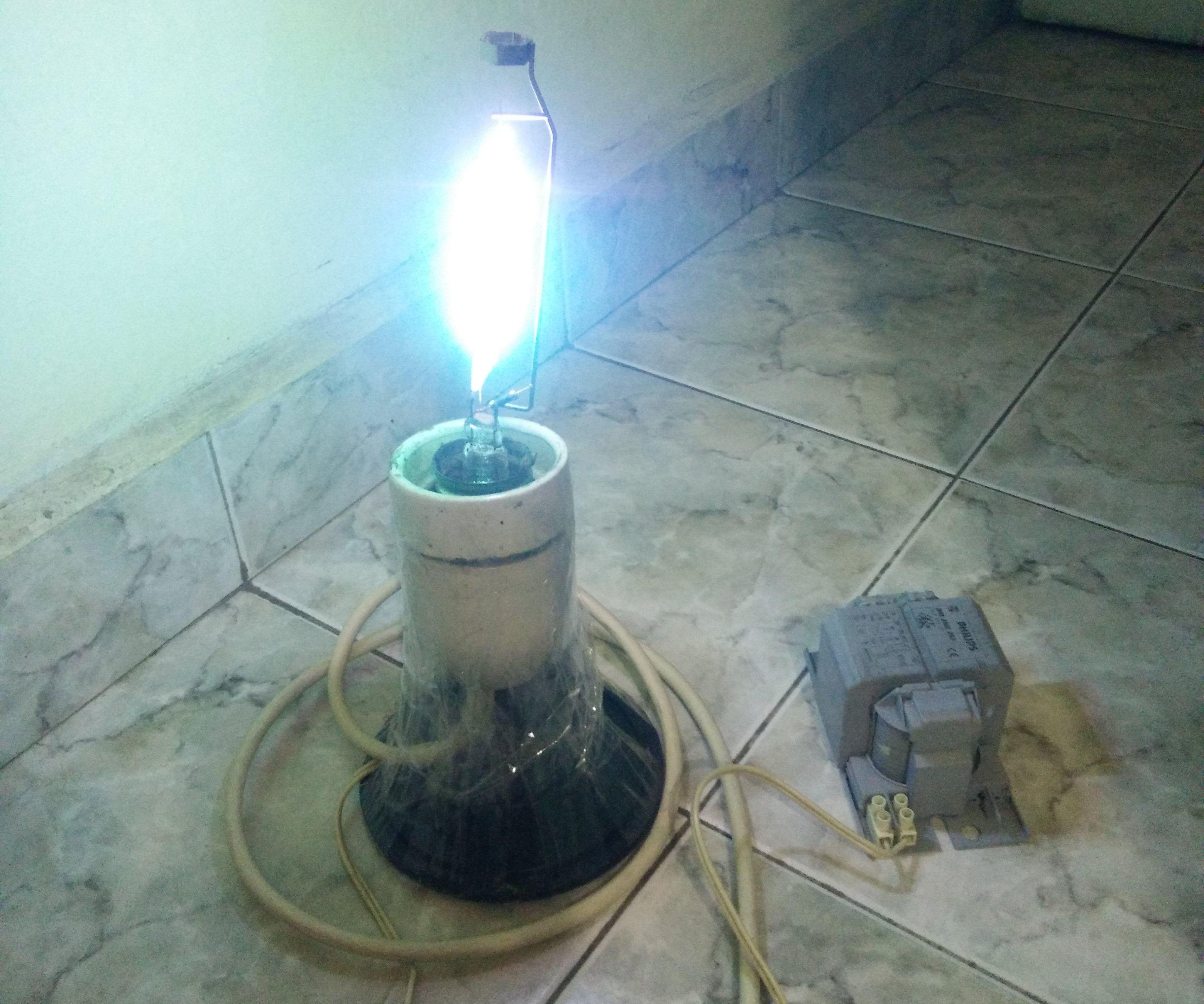 Ultraviolet Germicidal DIY Lamp
