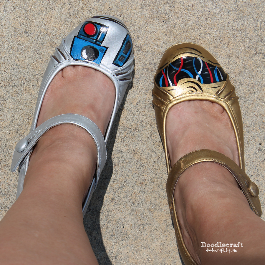 Star Wars painted heels shoes diy c3po and r2d2 droids gold and silver rub 'n buff easy geekery geek chic (11).JPG