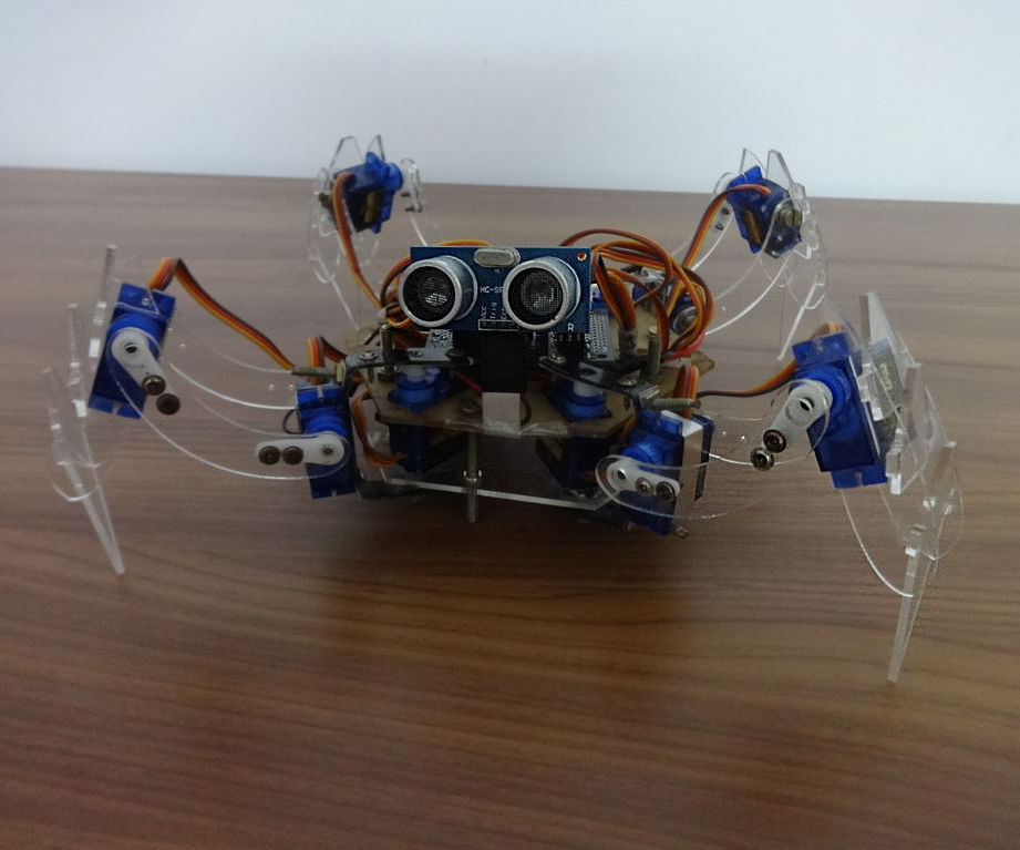 QUATTRO - the Arduino Quadruped Robot