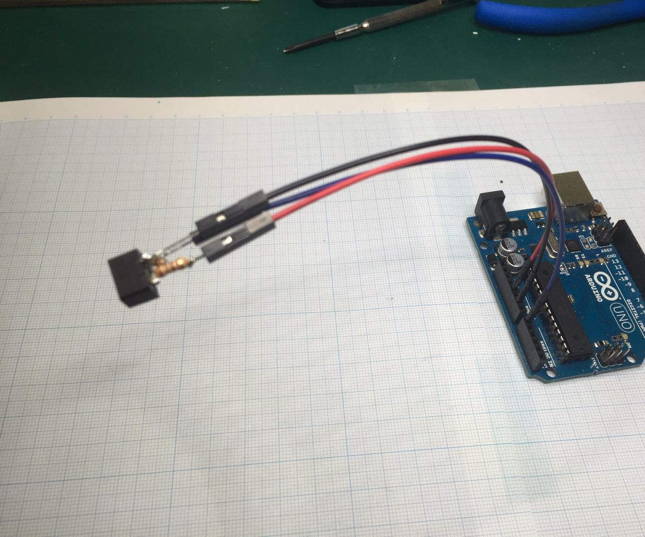 How to Make a Useful Photoreflector for Arduino