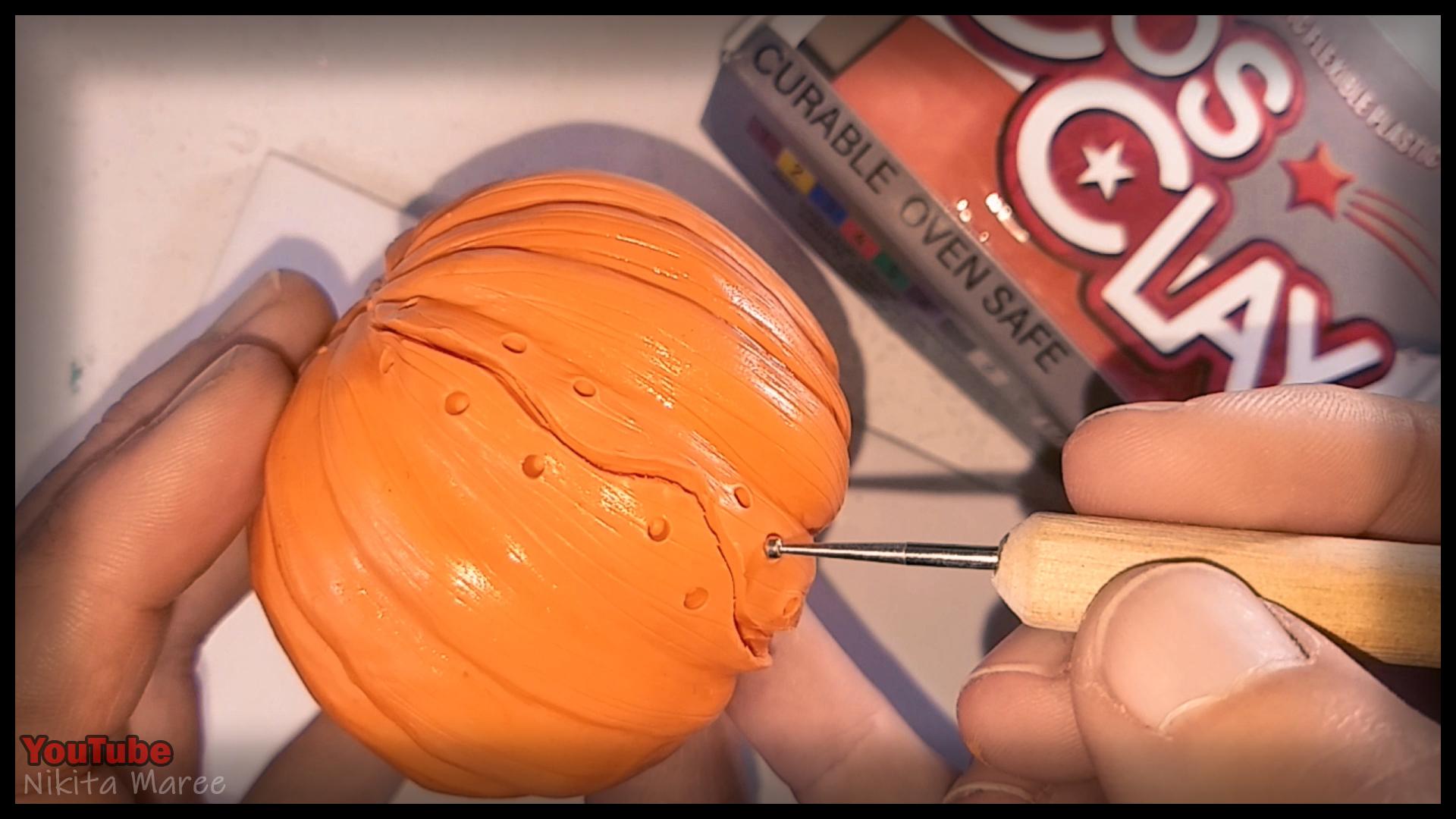 How to make a Jack o'lantern. Polymer clay tutorial. Sculpting a pumpkin out of clay. Halloween Craft.  (28).jpg