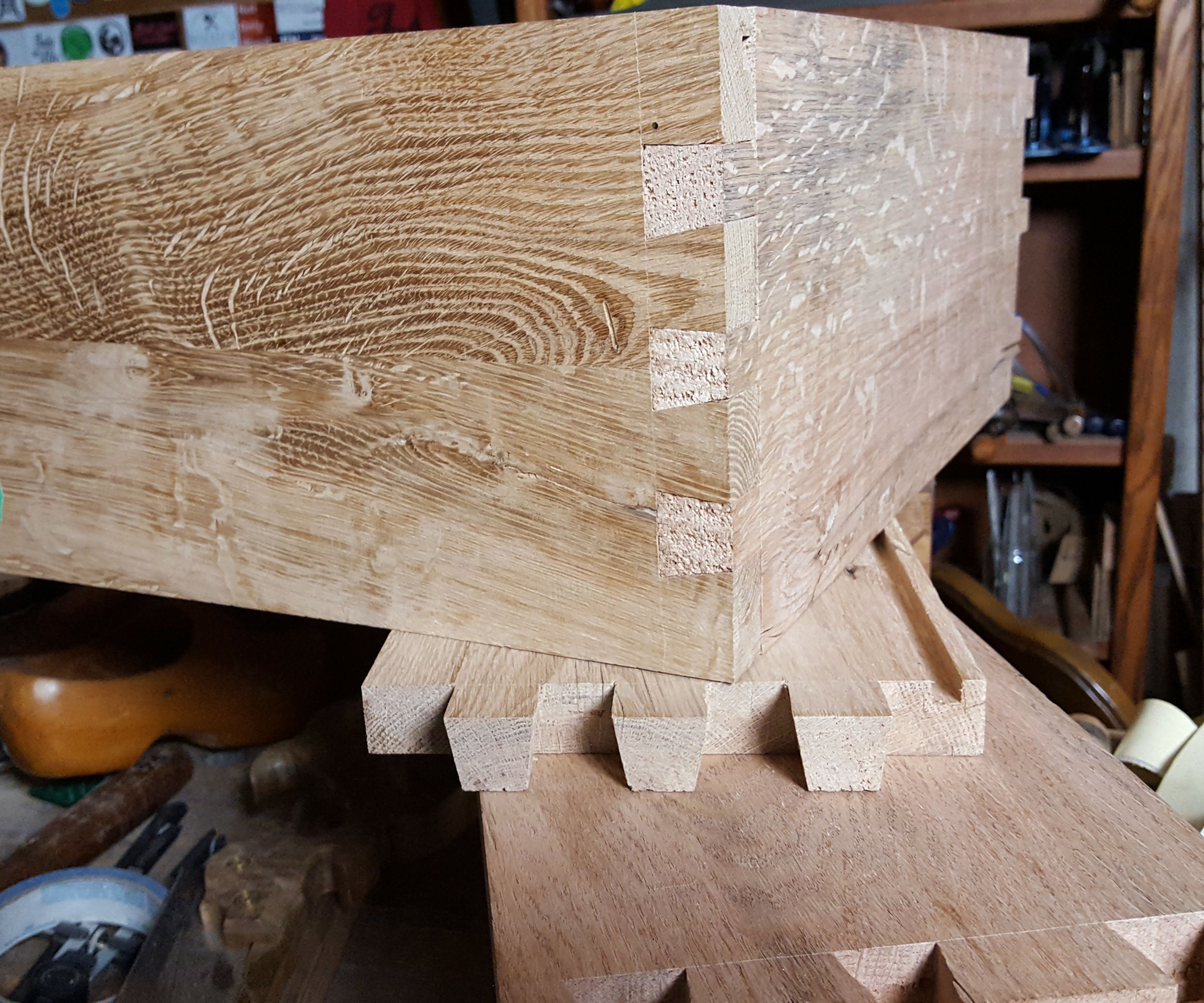 How to Hand Cut Dovetails