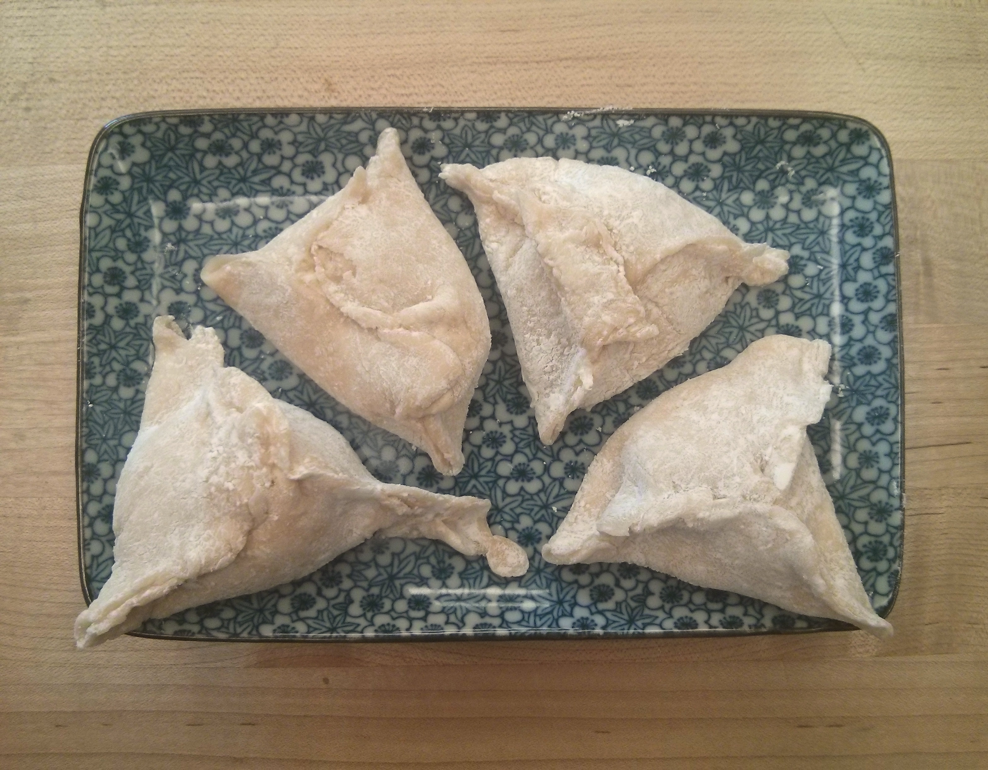 Hackentaschen! (Earl Grey Banana Mochi Pockets)