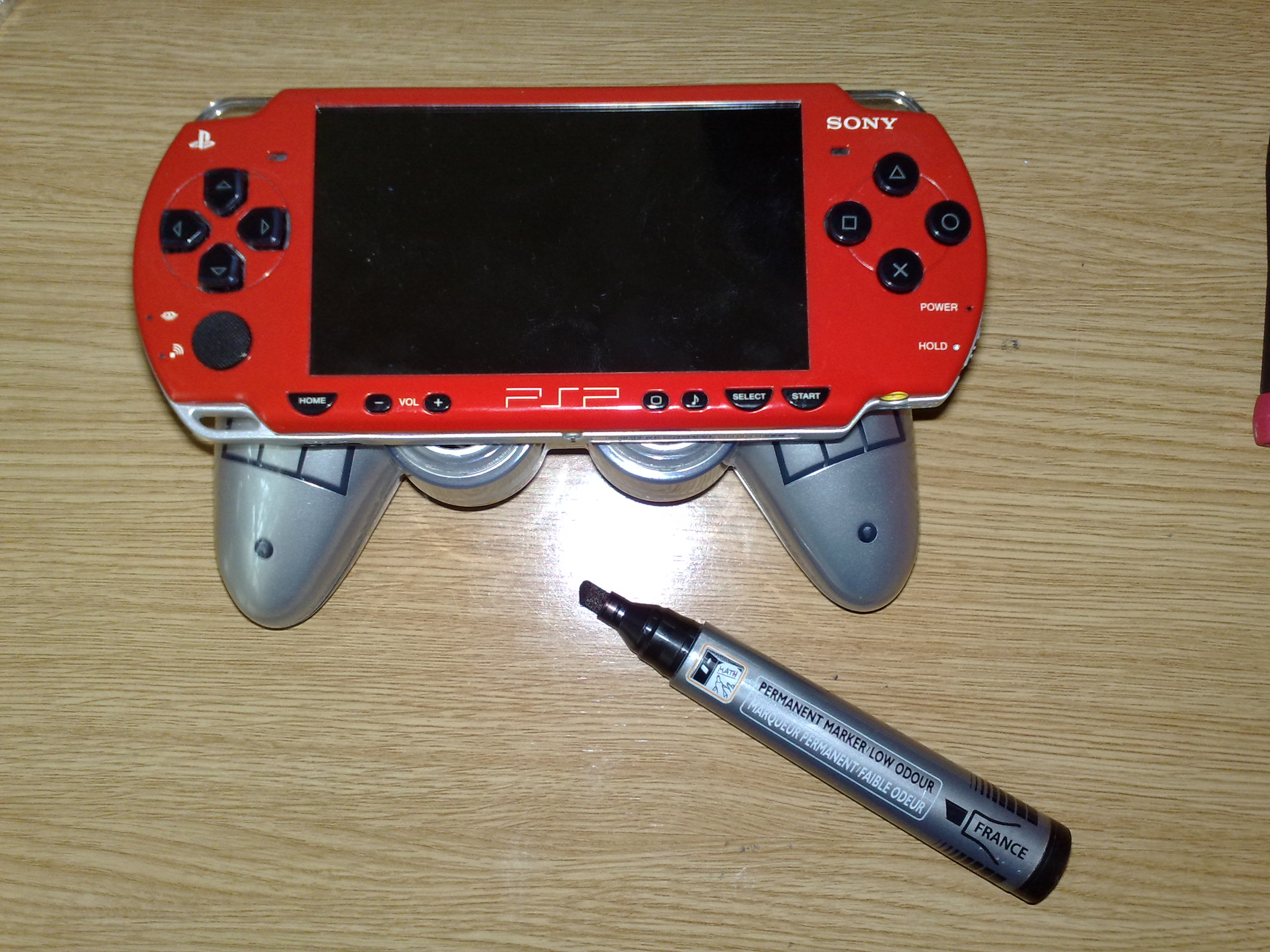 PSP EXTRA GRIP AND SOUND - Joystick Bar and 2W Speaker