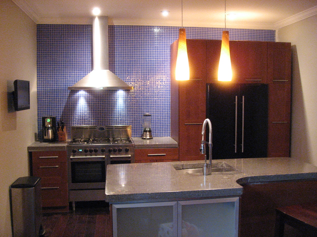 Concrete Countertops for the Kitchen - a Solid Surface on the Cheap