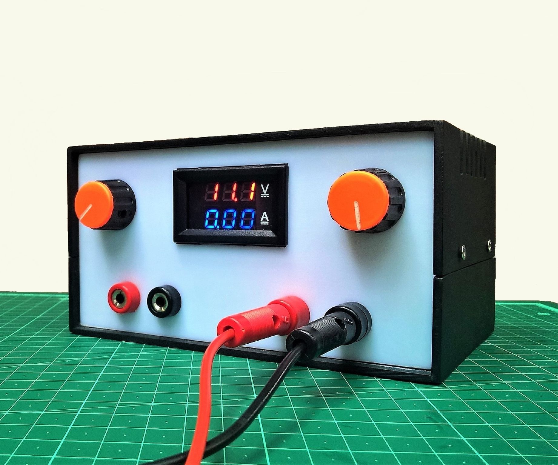 DIY Variable Power Supply With Adjustable Voltage and Current