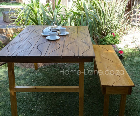 Groovy Folding Garden Table