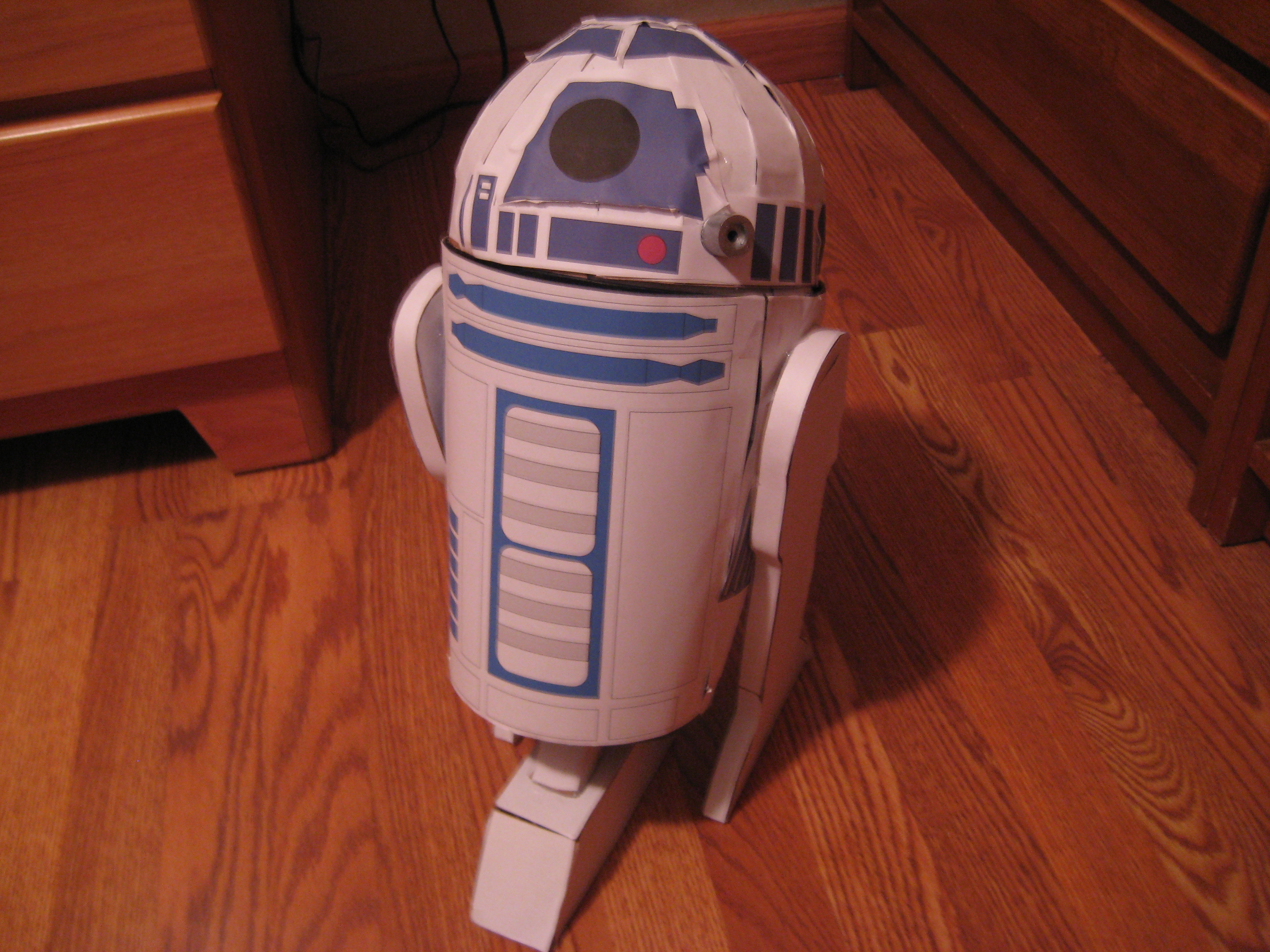 R2D2 Trashcan