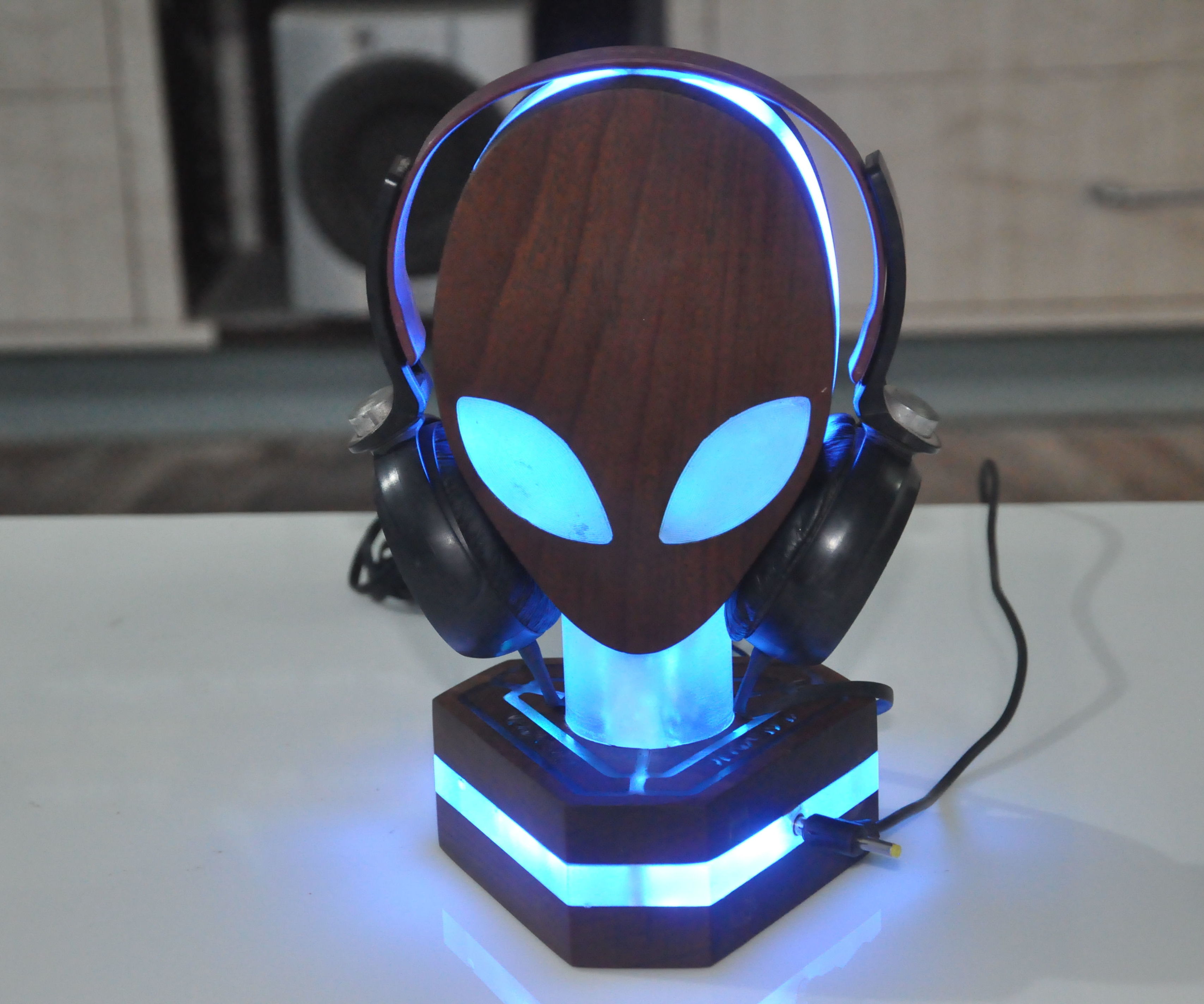 RGB Alienware Headphone Stand