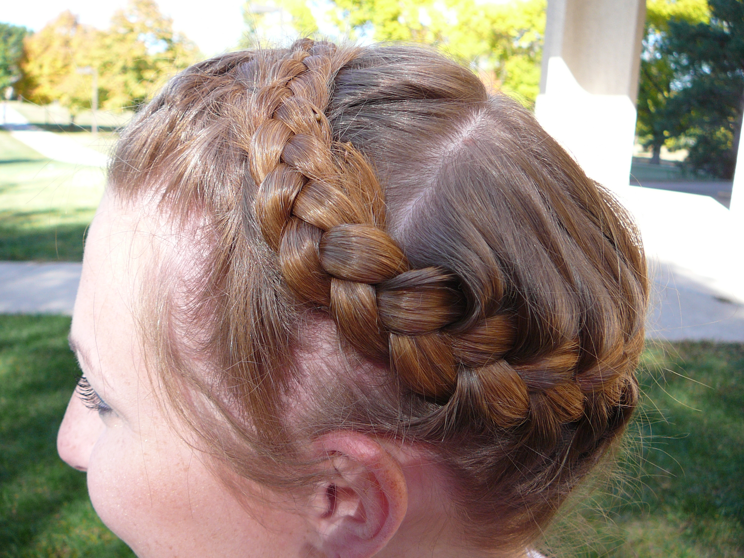 How to Tie a French Braid Crown