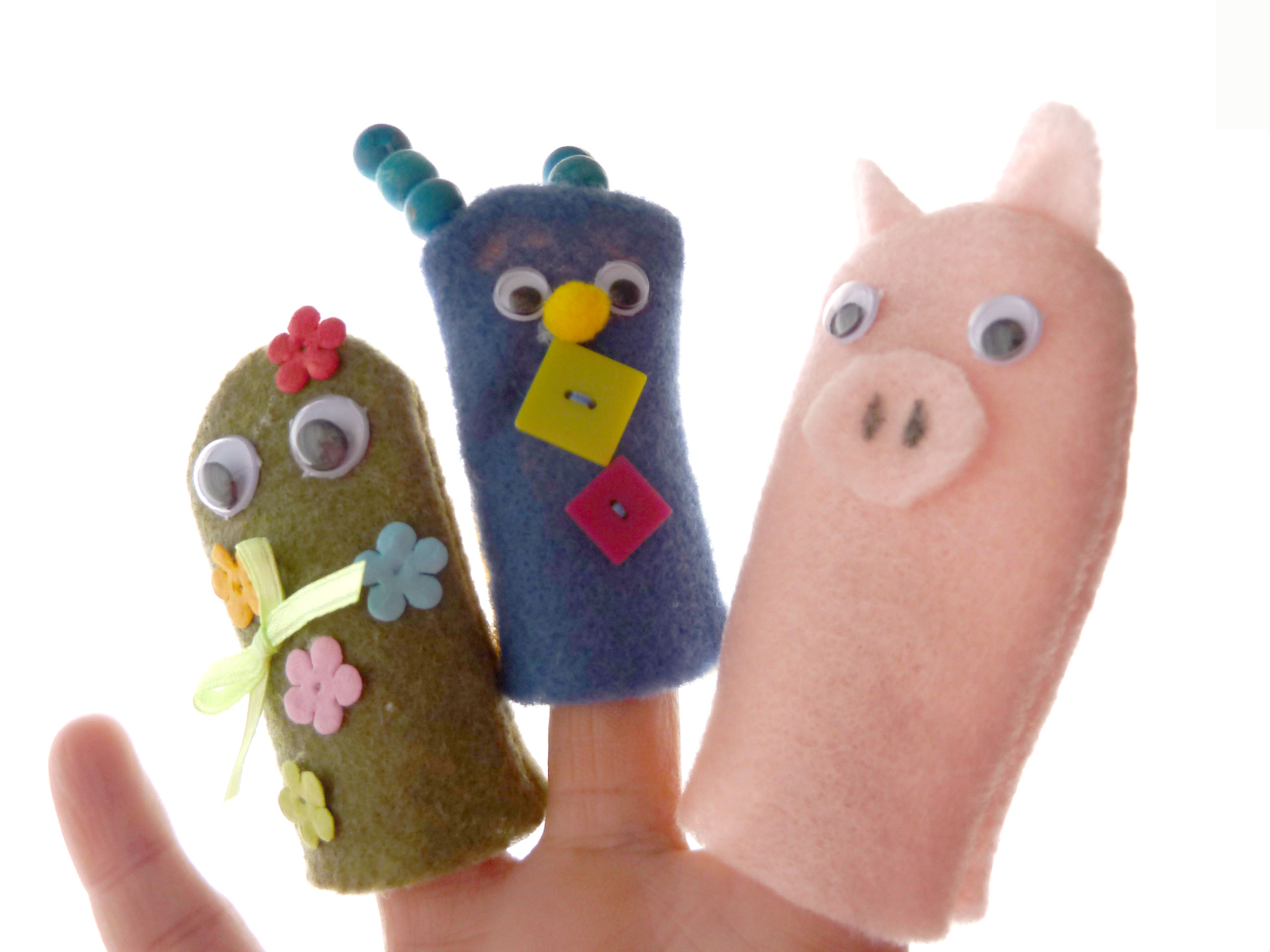 Making Wacky Finger Puppets