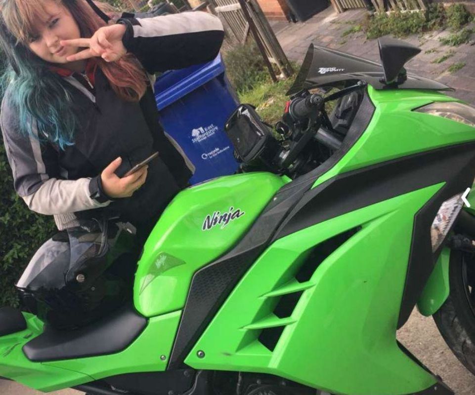 Contactless Payments for Motorcyclists (keep Your Gloves On, Pay With Your Arm!) 