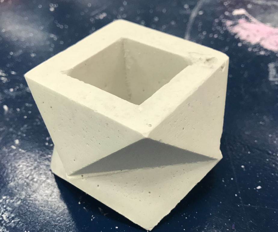 Casting Plaster: Plant Pot